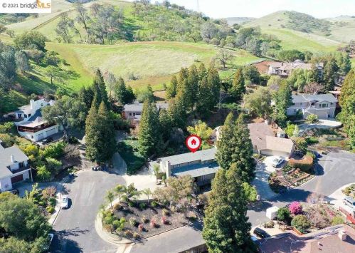 1180 Ridgemont Pl, Concord CA 94521-4831 exterior