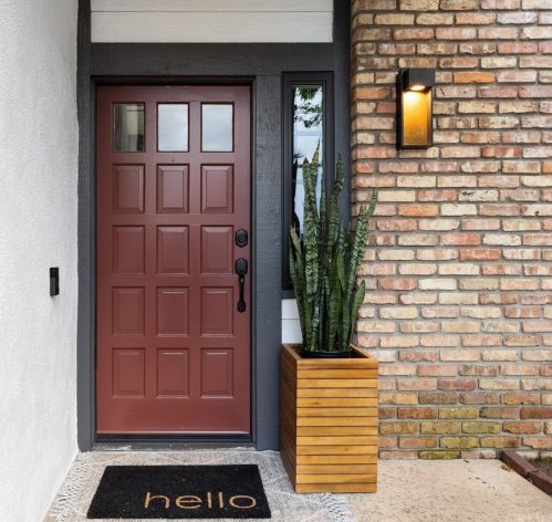 12628 Newport Ave, Tustin CA 92780-2774 exterior