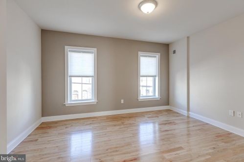 2308 Catharine St, Philadelphia PA 19143-1628 exterior