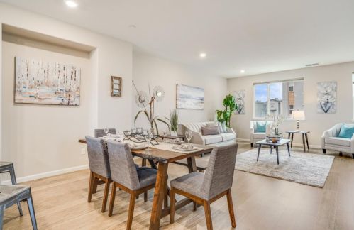 1136 California Cir, Milpitas CA 95035-3019 exterior