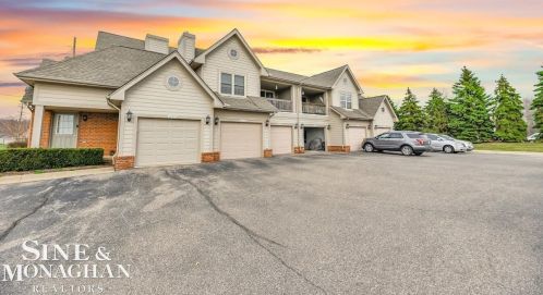 28793 Berwick Ct, New Baltimore MI 48047-5423 exterior