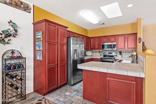 7451 Maritime Dr, Tucson AZ 85756-9151 exterior