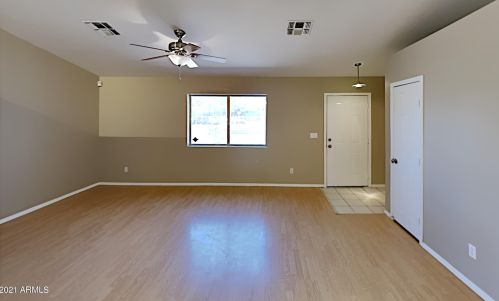 8717 31st Ave, Phoenix, AZ 85051-3925