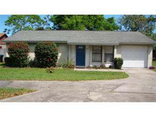 3501 Falling Leaf Ln, Orlando, FL 32810-2268