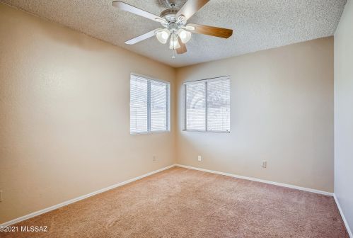 9835 Banbridge St, Tucson AZ 85747-5142 exterior