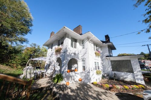 9116 Frankstown Rd, Pittsburgh PA  15235-1433 exterior