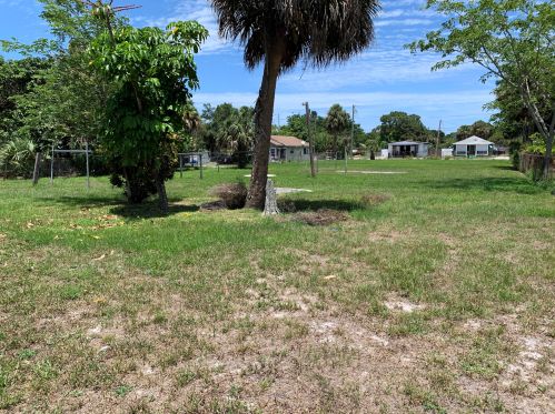 516 22 St, Fort Pierce FL 34950-6001 exterior