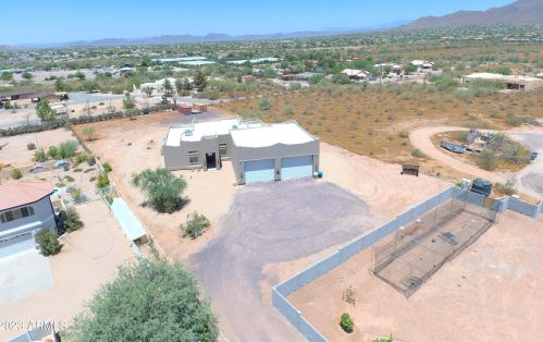 39032 11th Ave, Phoenix AZ  85086-7434 exterior