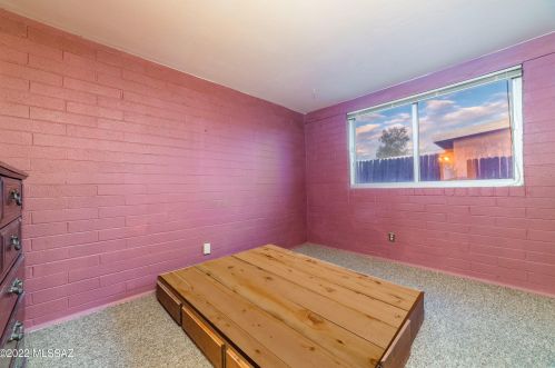 426 Calle Garcia, Tucson AZ 85706-5209 exterior