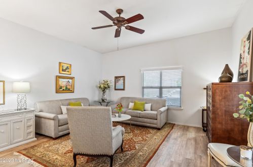 5245 Civano Blvd, Tucson AZ  85747-5744 exterior