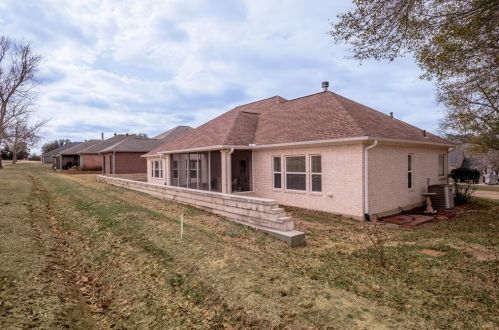 110 18 St, Huntsville TX 77340-4370 exterior