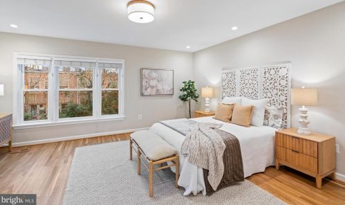 1634 Monroe St, Washington DC 20010-1803 exterior