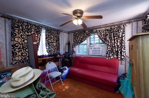 1310 Decatur St, Washington DC 20011-4709 exterior