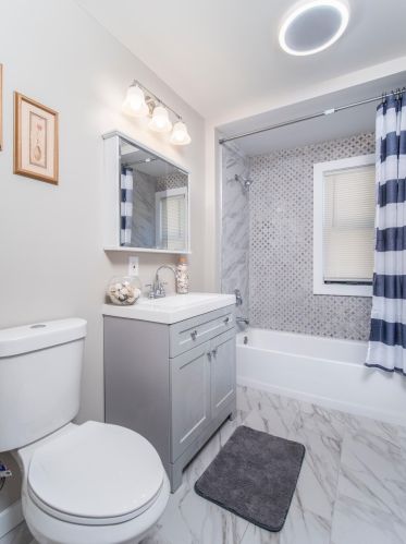 5446 39th St, Milwaukee WI  53209-4612 exterior