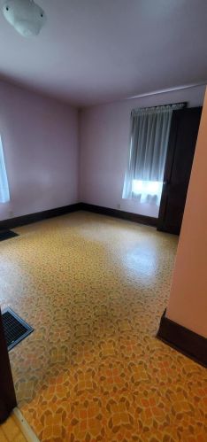 5932 Comstock Ave, Kalamazoo MI 49048-3538 exterior