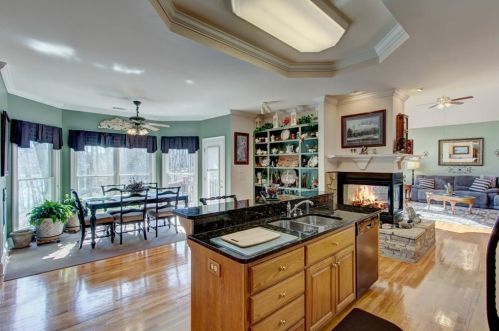 6093 Rockingham Way, Gainesville GA 30506-6934 exterior