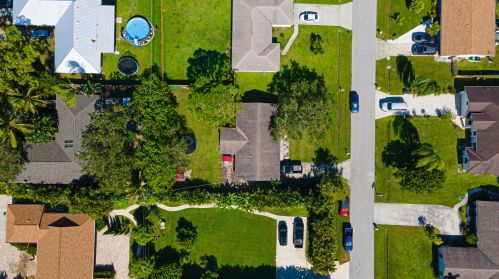 1248 Ladner St, Fort Pierce FL  34983-2571 exterior