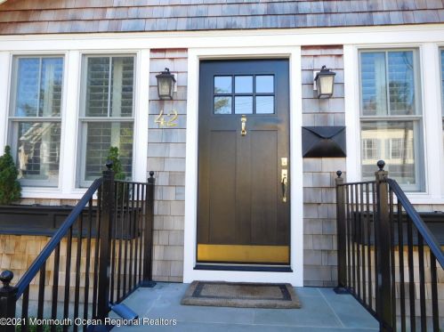 42 Washington St, Locust NJ  07760-1431 exterior