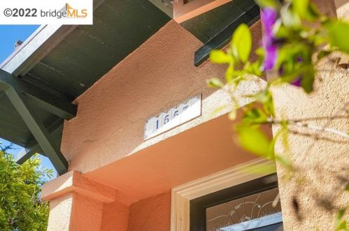 1553 San Lorenzo Ave, Berkeley CA 94707-1860 exterior