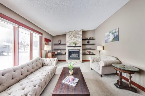 1975 Betty Jane Ct, Saint Paul MN 55109 exterior