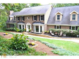 270 Bruton Way, Atlanta, GA 30342-2052