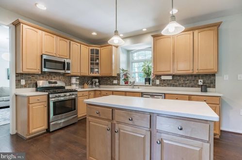 2706 Lady Annes Way, Huntingtown MD 20639-4115 exterior