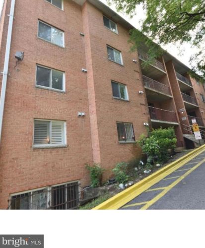 2634 Bowen Rd, Washington DC 20020-6655 exterior