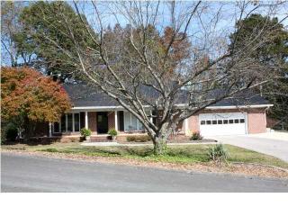 849 Golf View Dr, Cleveland, TN 37312-6429