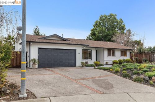 1735 Ancona Ct, Concord CA  94519-1524 exterior