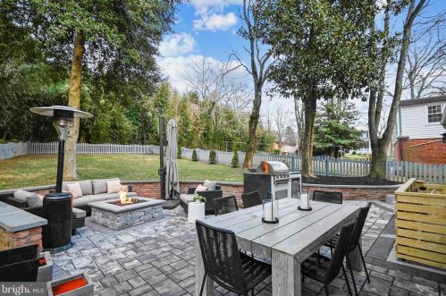 9103 1st Ave, Silver Spring MD 20912-4654 exterior