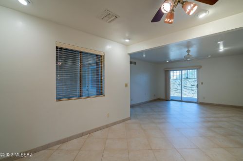 5229 Alta Vis St, Tucson AZ 85716-2138 exterior