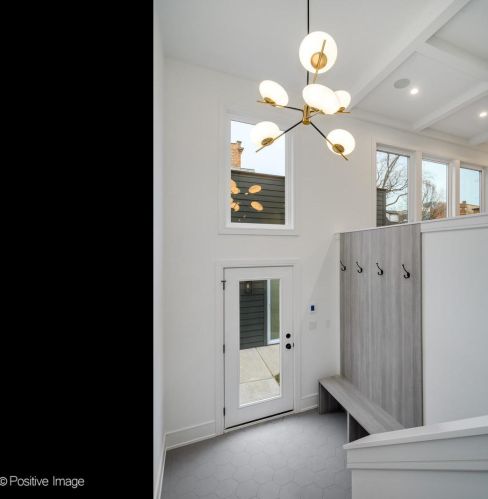 2129 Maplewood Ave, Chicago IL  60647-4148 exterior