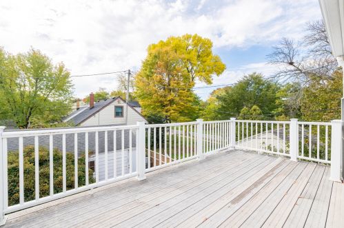 125 Montclaire Ave, Milwaukee WI 53217-4438 exterior