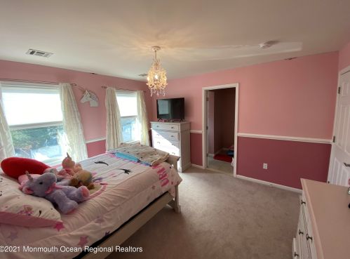 348 Central Blvd, Berkeley Township NJ 08721-3318 exterior