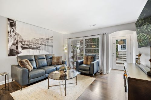 2644 Hidden Dr, Milwaukee, WI 53235-5452