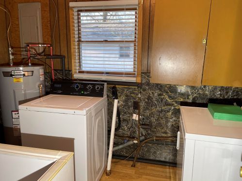 2087 Whitehall Rd, Meskegon MI 49445-1043 exterior