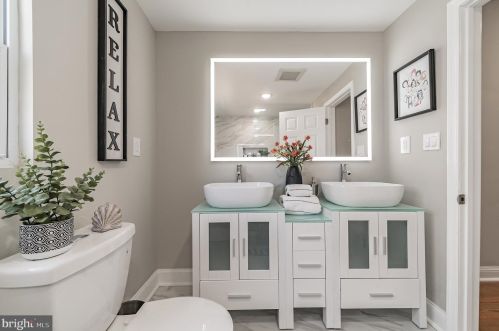 1709 Dorrance St, Philadelphia PA 19146-2911 exterior