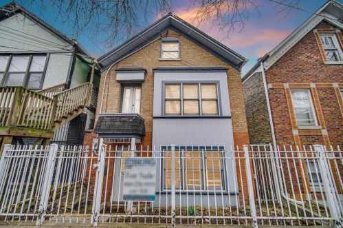 2116 Shakespeare Ave, Chicago IL 60647-3914 exterior