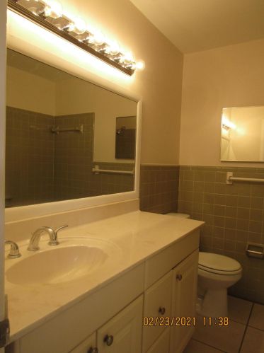 130 Wisteria Ave, Fort Pierce FL 34982-5907 exterior