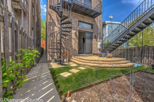 1523 School St, Chicago IL 60657-2121 exterior