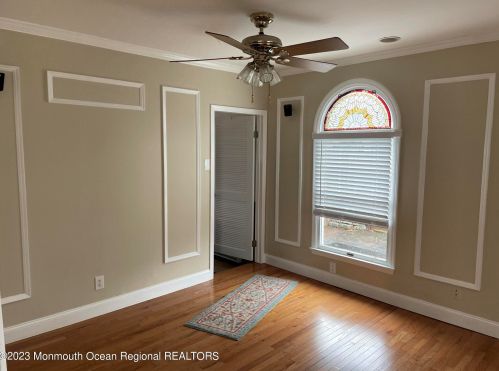 914 Clubhouse Dr, Lacey NJ  08731-5528 exterior