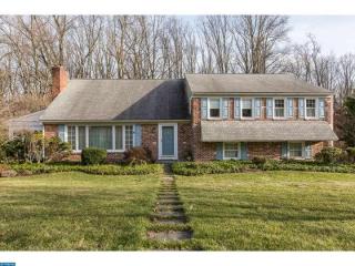 14 Chipmunk Ln, Media, PA 19063-4708
