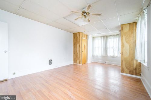 5435 American St, Philadelphia PA 19140-5726 exterior