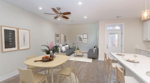 1825 Carpenter St, Chicago IL 60621-4237 exterior