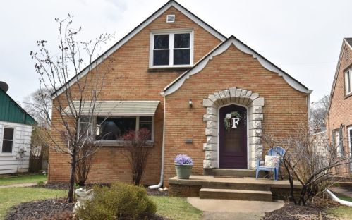 2827 87 St, Milwaukee WI 53222-4730 exterior