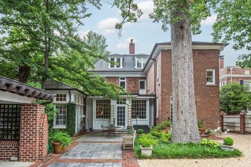 217 15 St, Atlanta GA 30318-7805 exterior