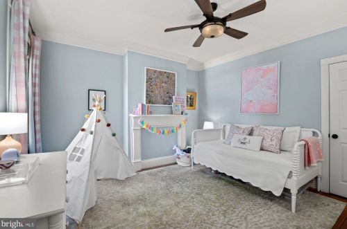 42 Quincy Pl, Washington DC 20001-1107 exterior