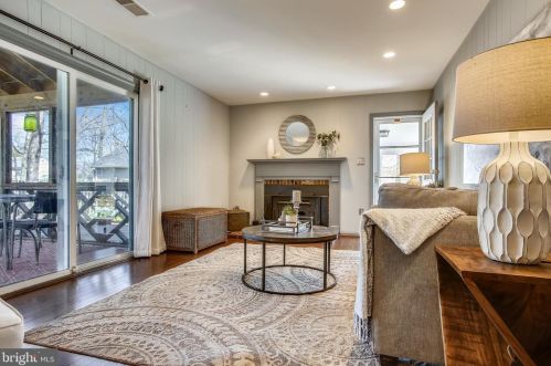 6226 Cockspur Dr, Alexandria VA 22310-1546 exterior