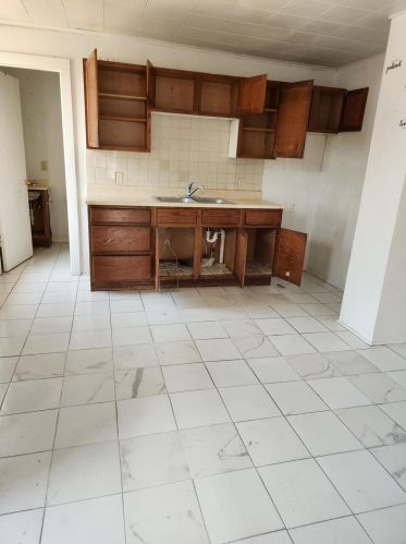 1731 Pne St, Meskegon MI 49442-5685 exterior