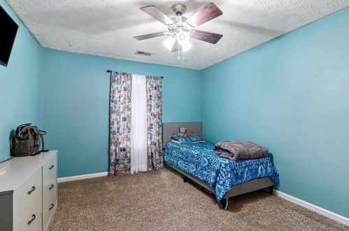 585 Shore Rd, Lithonia GA  30058-5990 exterior